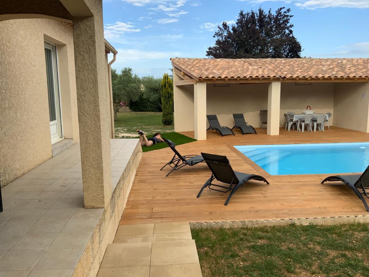 Gite Les Oliviers 10 Pers Piscine Au Calme 4 Etoiles Saint-Laurent-la-Vernede Exterior foto
